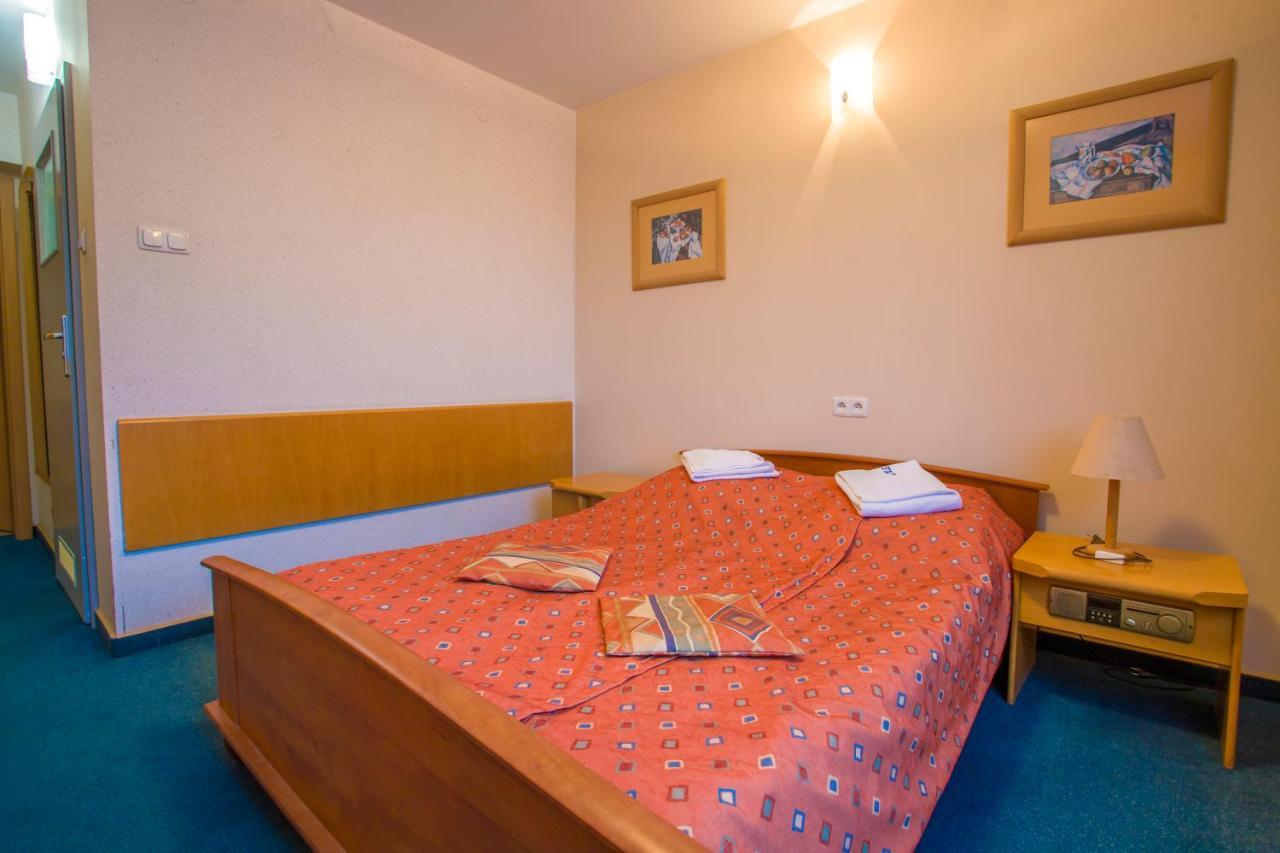 Farys - Swietna Lokalizacja, Sauna, Jacuzzi, Piekne Widoki Z Okien Krynica Zdroj Eksteriør billede